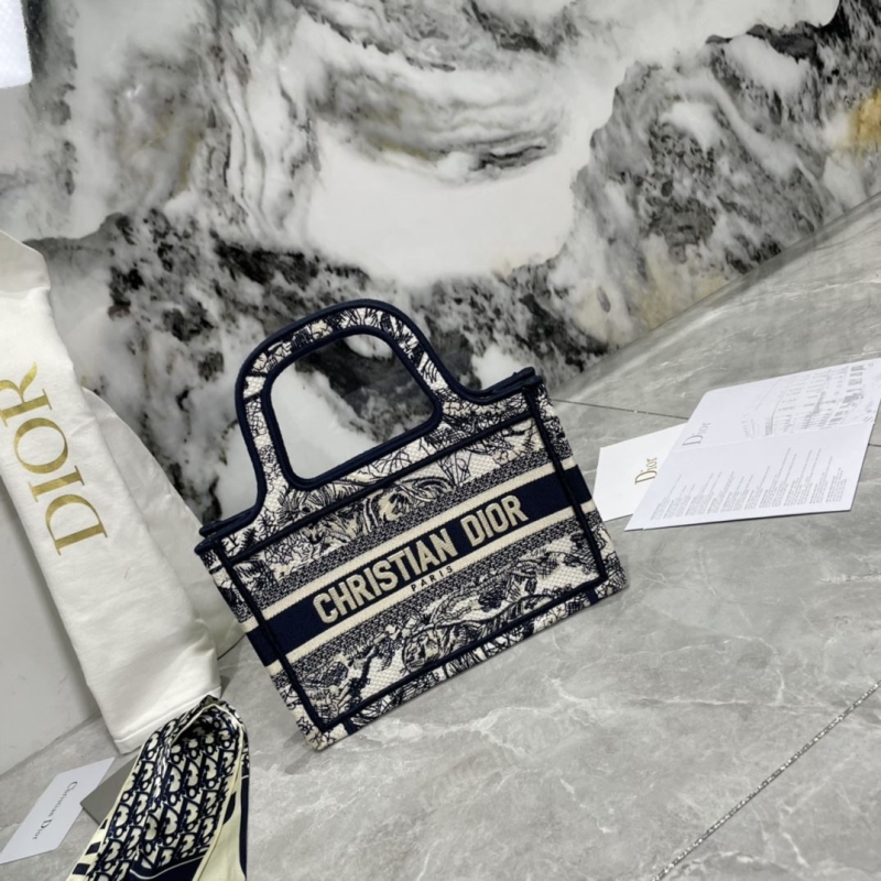 D*or shopping bags